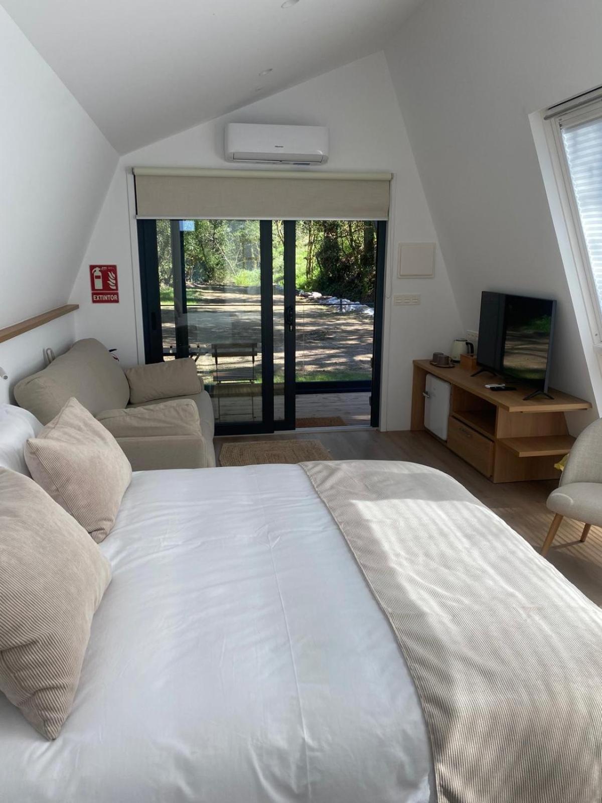 Luar Do Sarela & Suites Conjo Εξωτερικό φωτογραφία