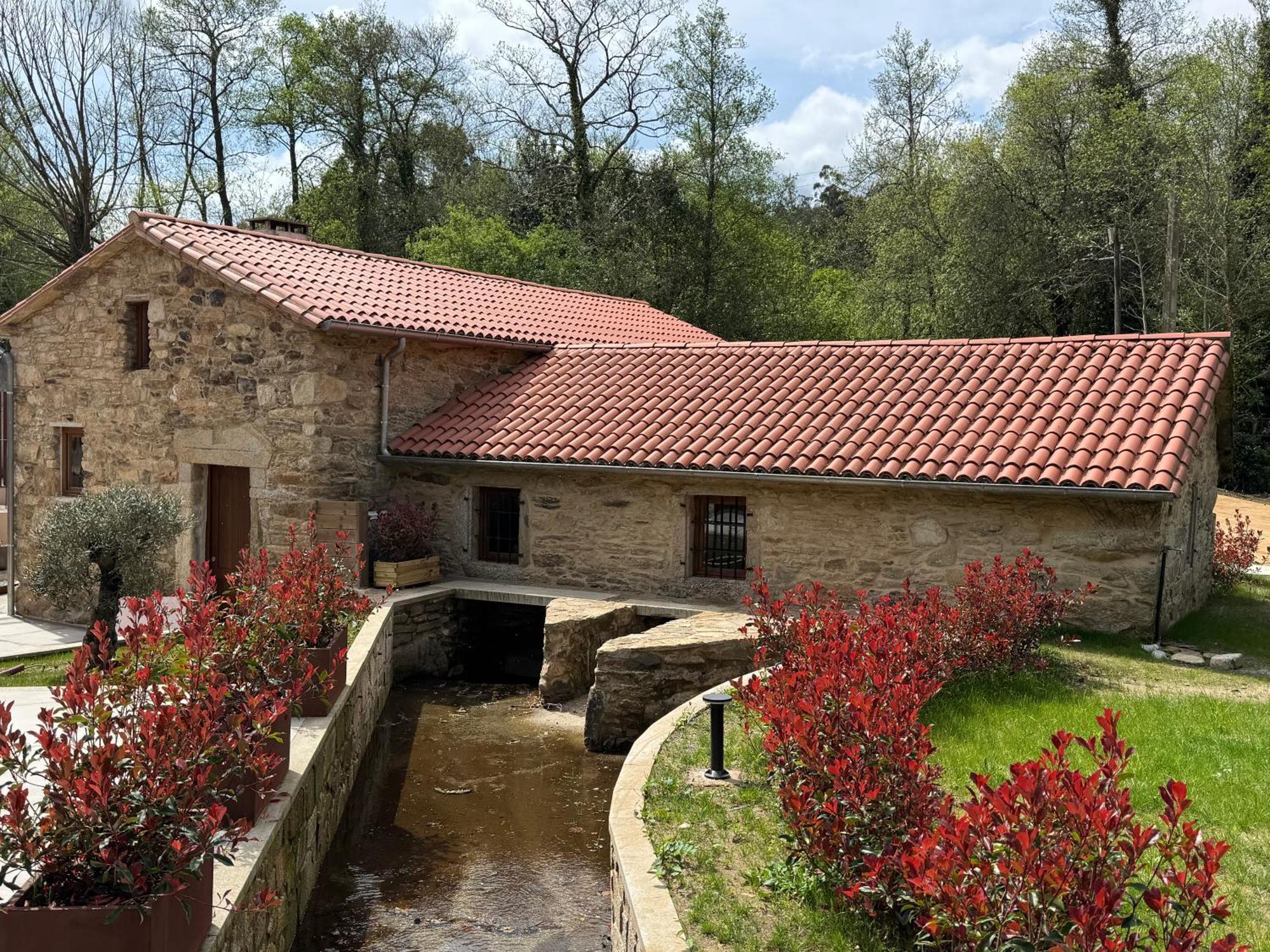 Luar Do Sarela & Suites Conjo Εξωτερικό φωτογραφία